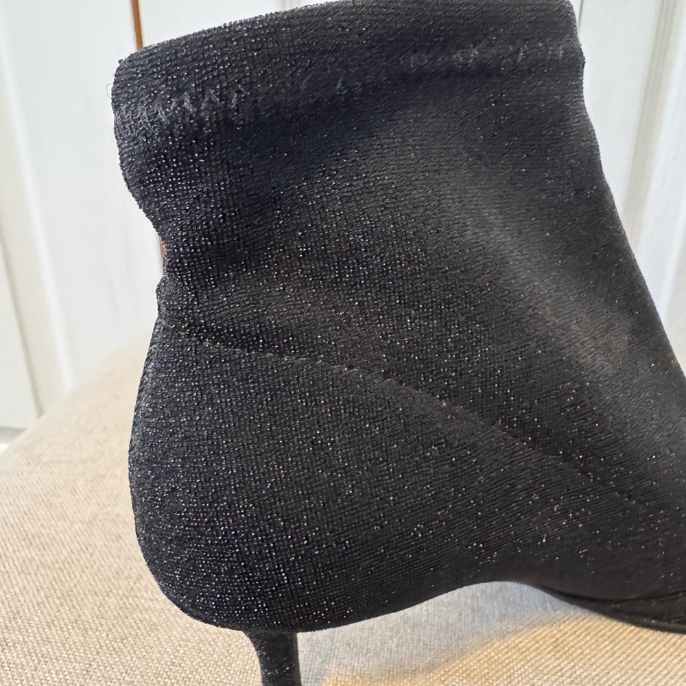 Charles by Charles David Black Ankle Booties Silver Shimmer Size 6 Sock Style - Picture 11 of 13